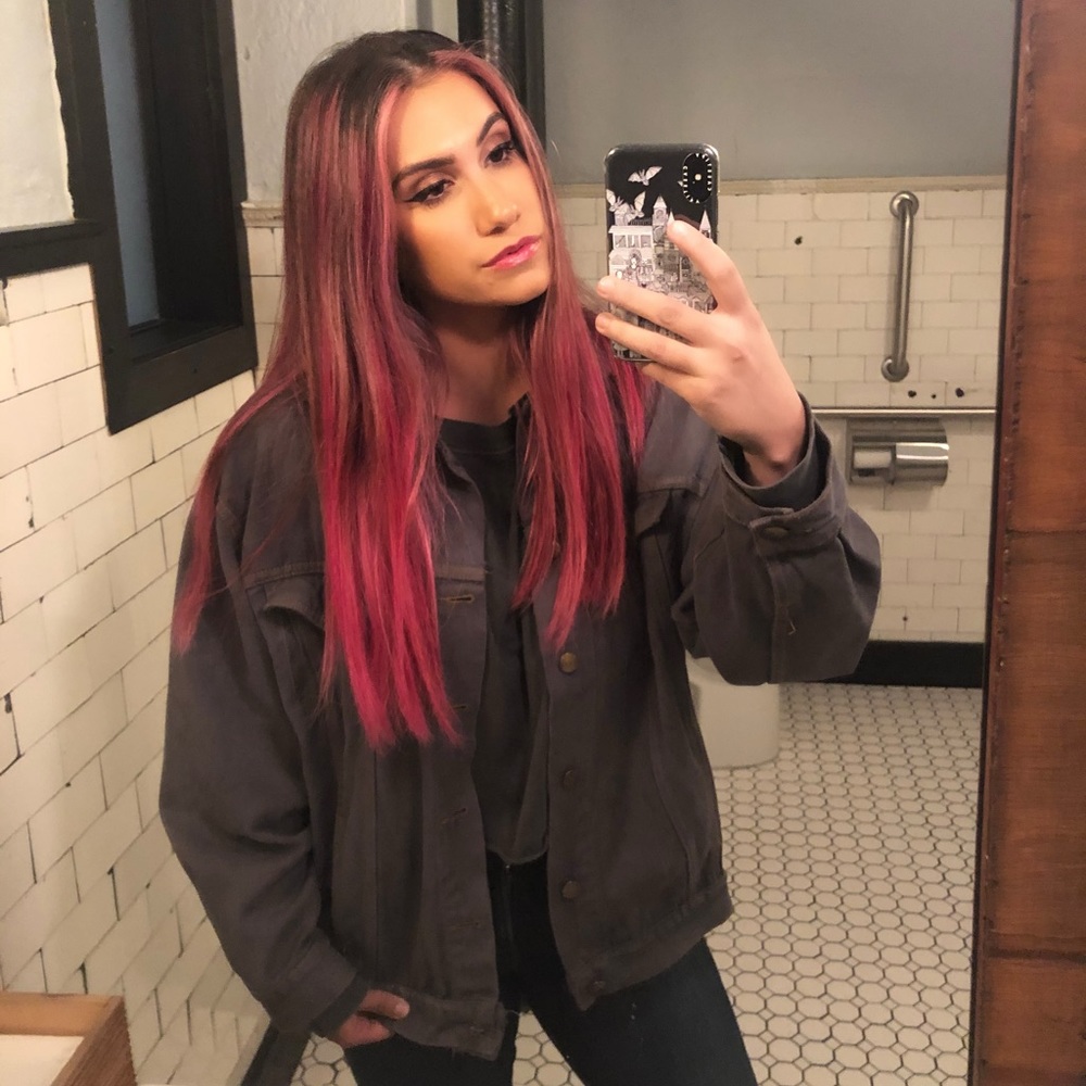 Meet your Posher, Tate